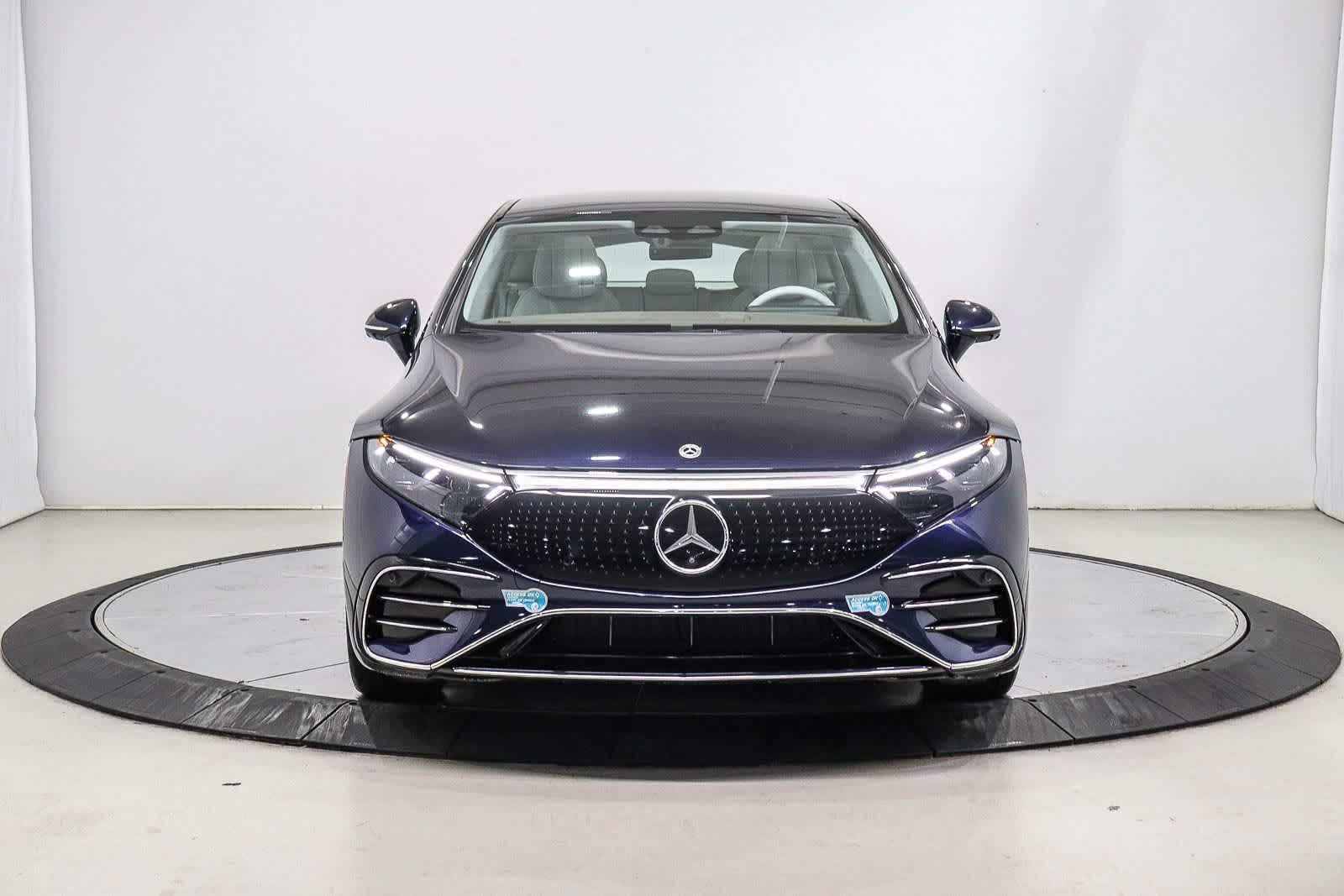 Thumbnail: 2023 Mercedes-Benz EQS - 6