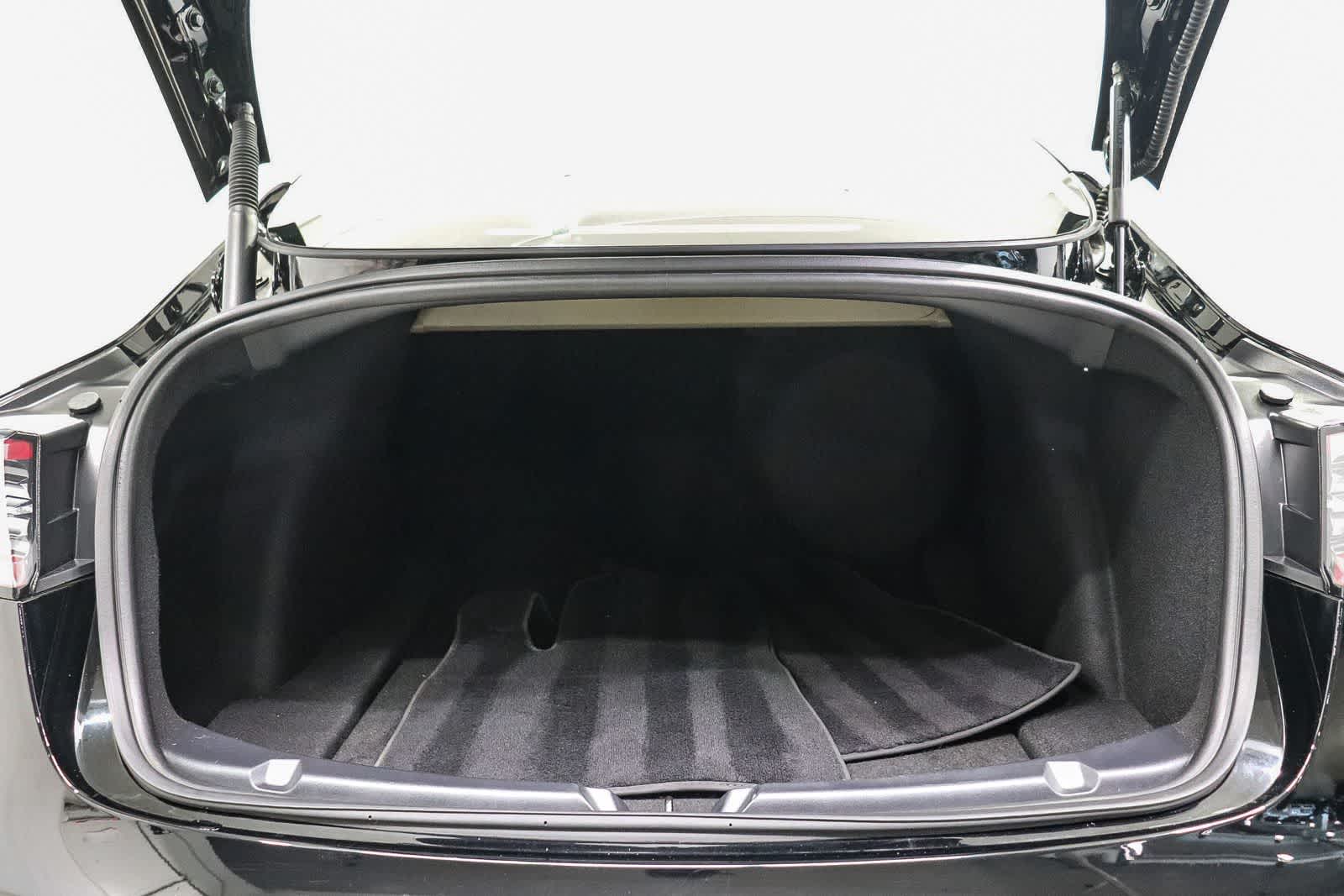 Thumbnail: 2022 Tesla Model 3 - 26