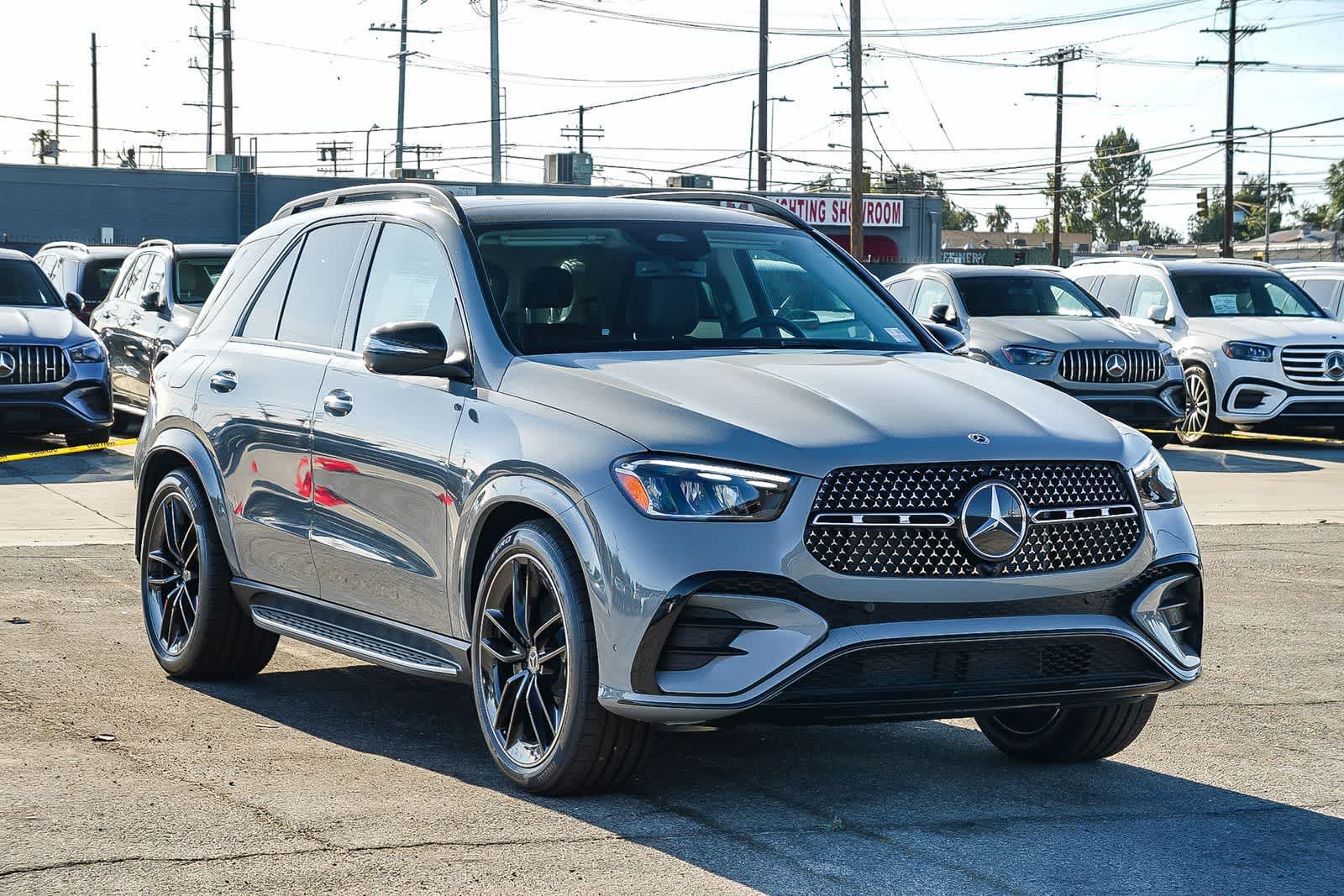 Thumbnail: 2026 Mercedes-Benz GLE - 3