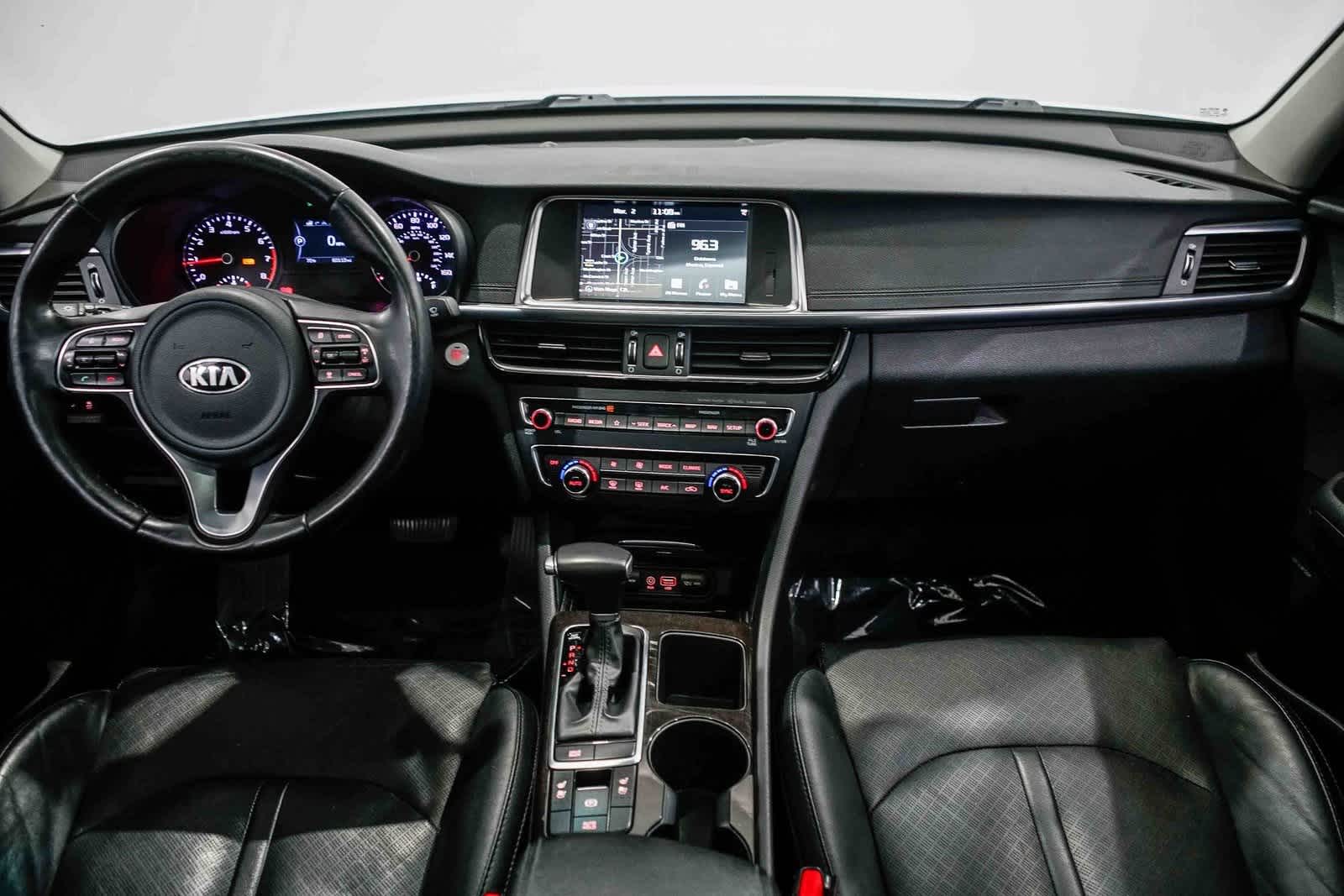 Thumbnail: 2018 Kia Optima - 12