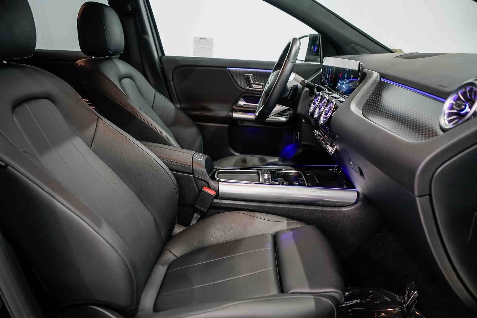 Thumbnail: 2025 Mercedes-Benz GLA - 15