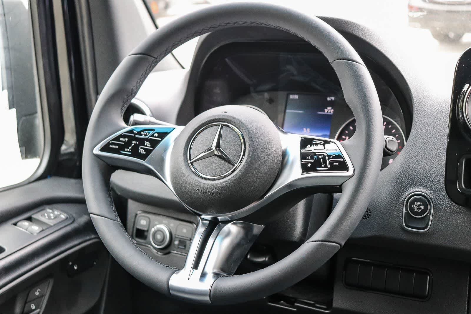 Thumbnail: 2026 Mercedes-Benz Sprinter - 17