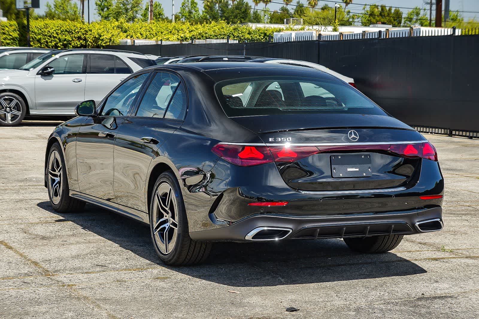 Thumbnail: 2026 Mercedes-Benz E-Class - 6