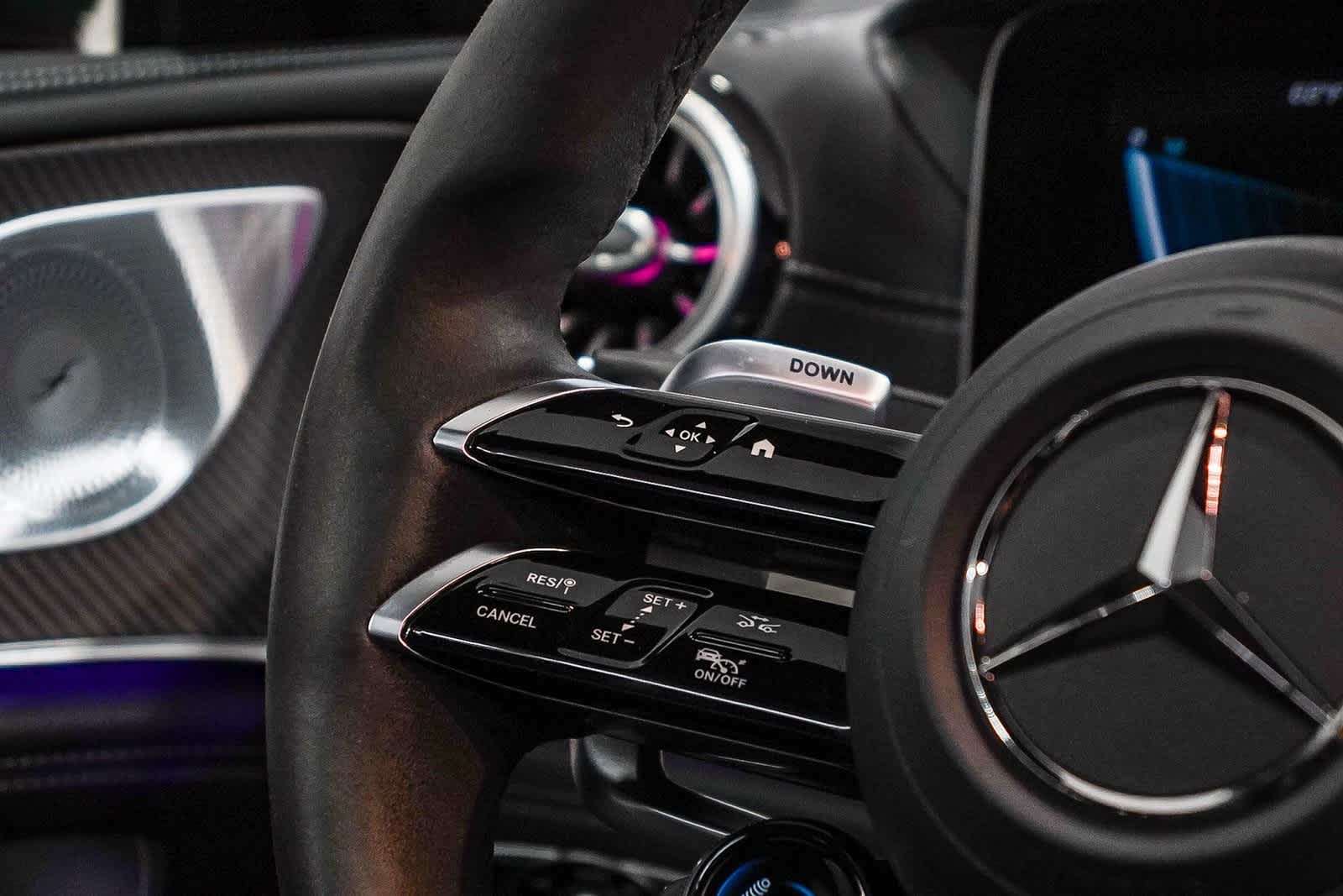 Thumbnail: 2022 Mercedes-Benz AMG GT - 16