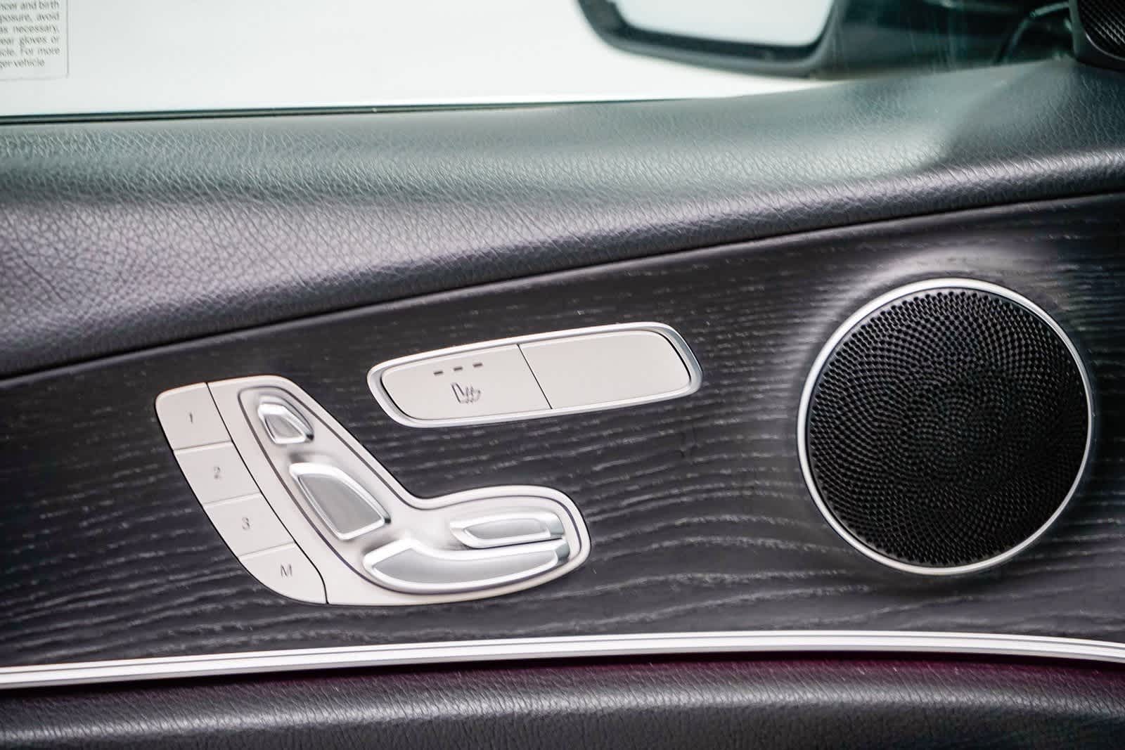 Thumbnail: 2022 Mercedes-Benz E-Class - 20