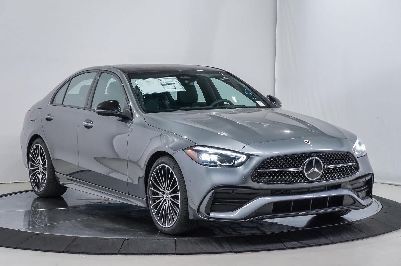 Thumbnail: 2025 Mercedes-Benz C-Class - 3