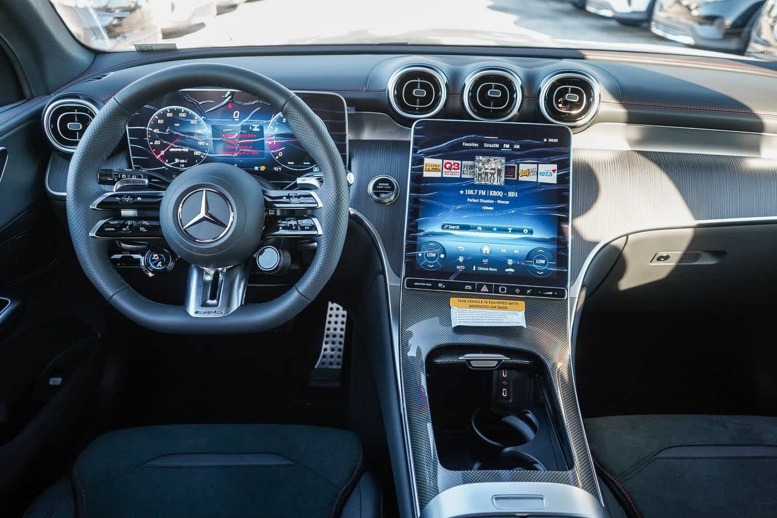 Thumbnail: 2025 Mercedes-Benz GLC - 12