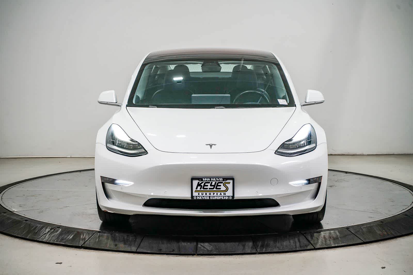 Thumbnail: 2018 Tesla Model 3 - 6