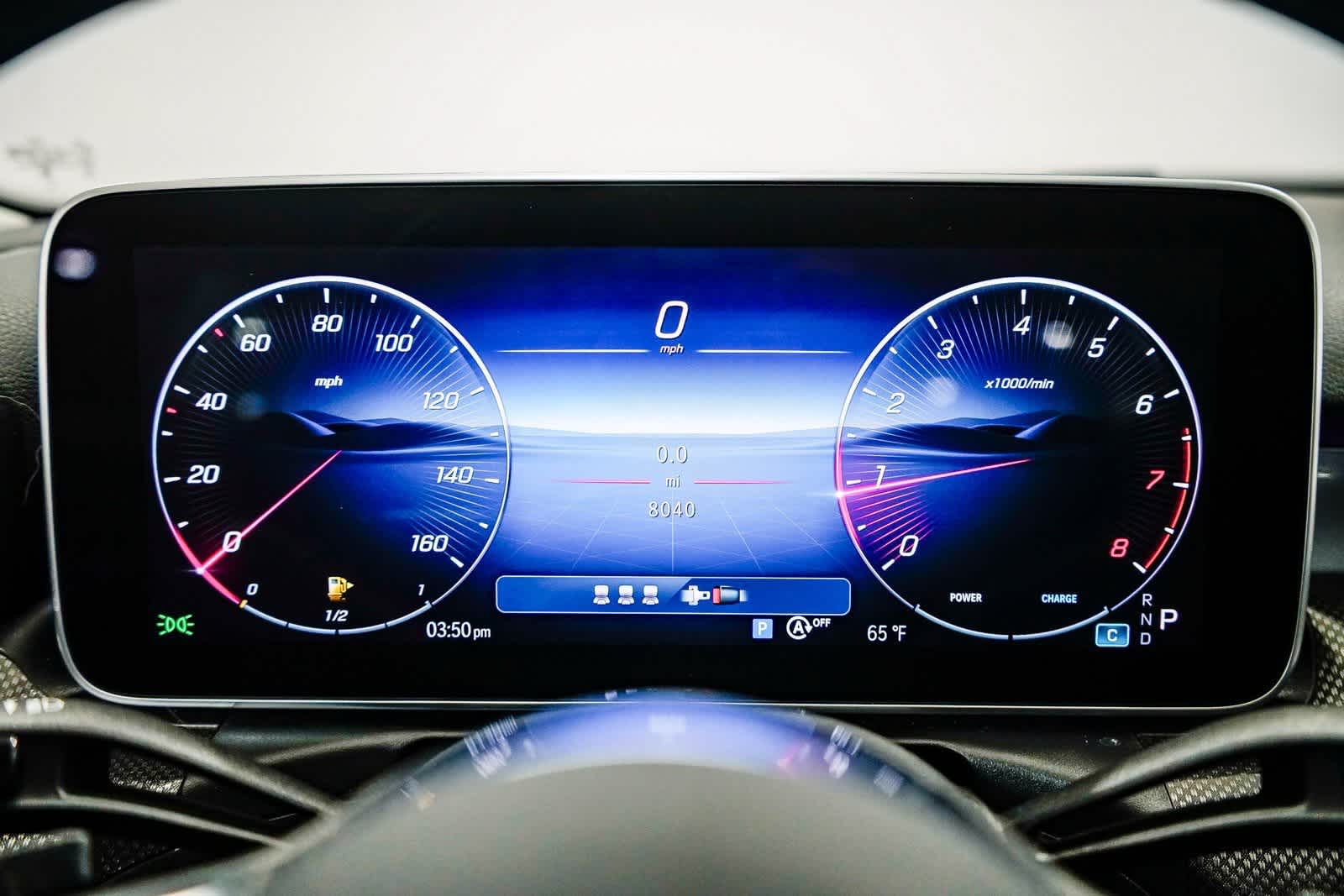 Thumbnail: 2025 Mercedes-Benz C-Class - 25