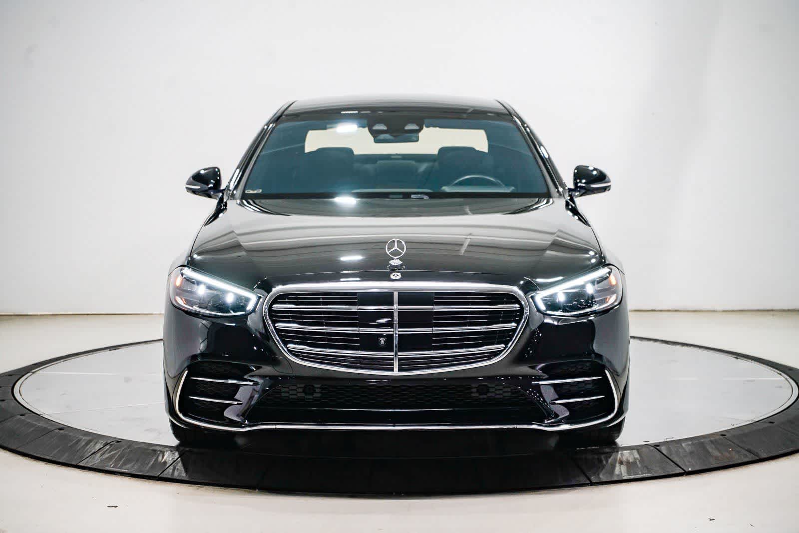 Thumbnail: 2023 Mercedes-Benz S-Class - 6