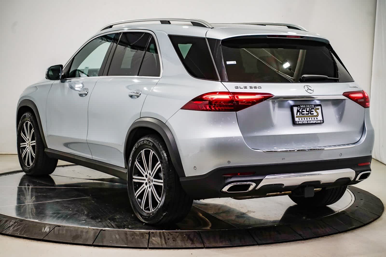 Thumbnail: 2025 Mercedes-Benz GLE - 2