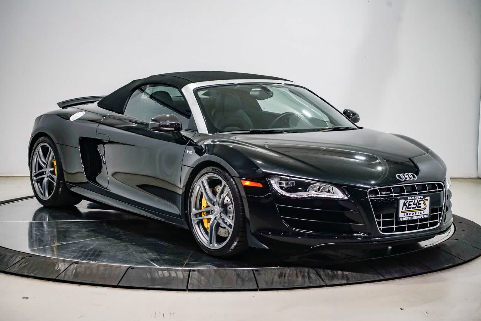 Thumbnail: 2011 Audi R8 - 5