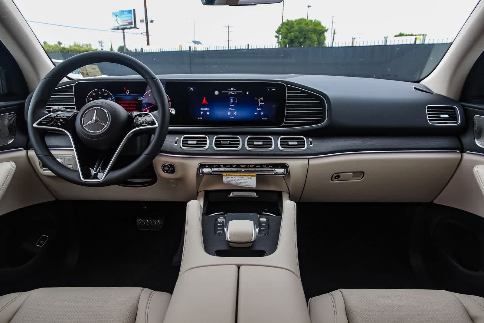 Thumbnail: 2026 Mercedes-Benz GLE - 13