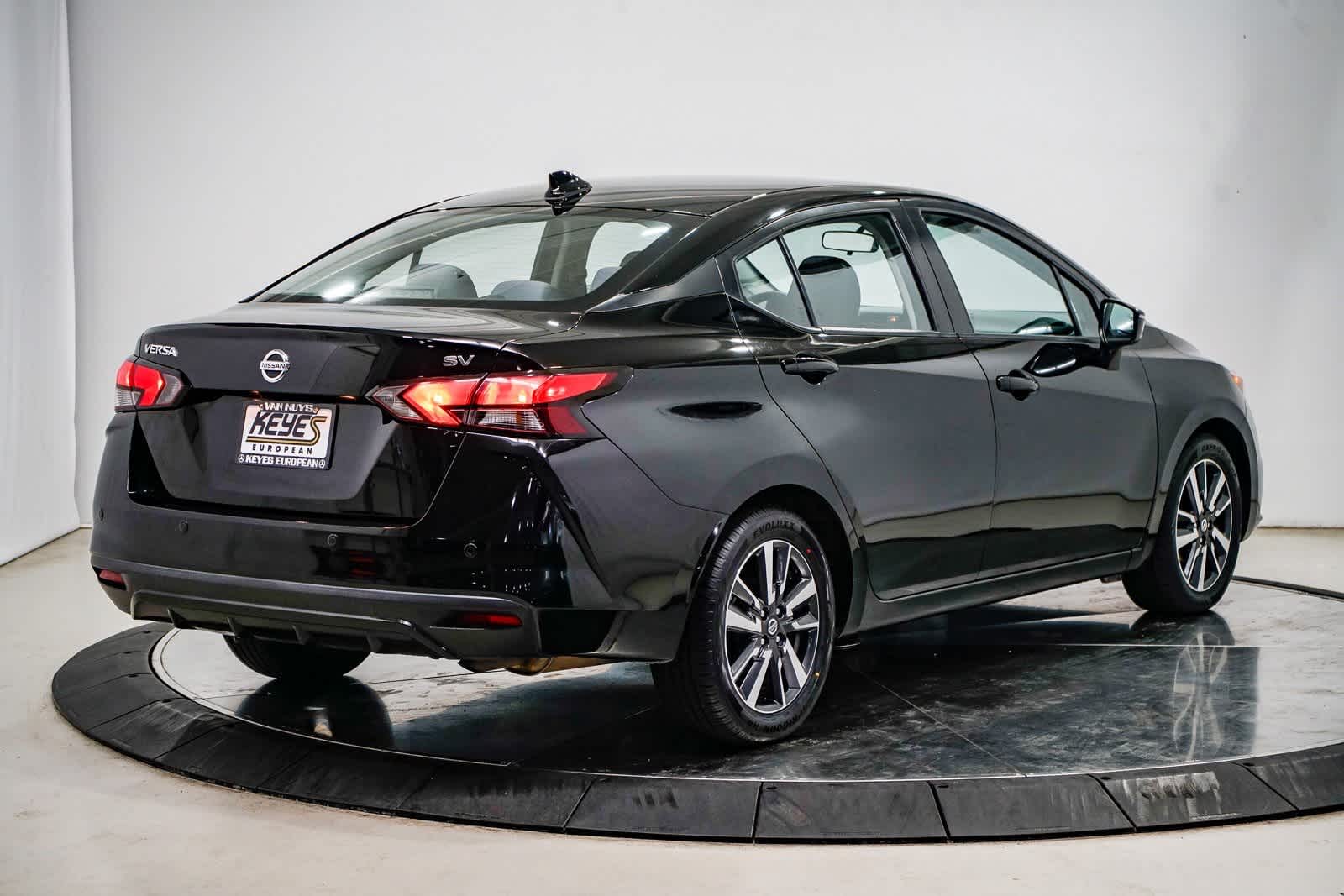 Thumbnail: 2021 Nissan Versa - 3