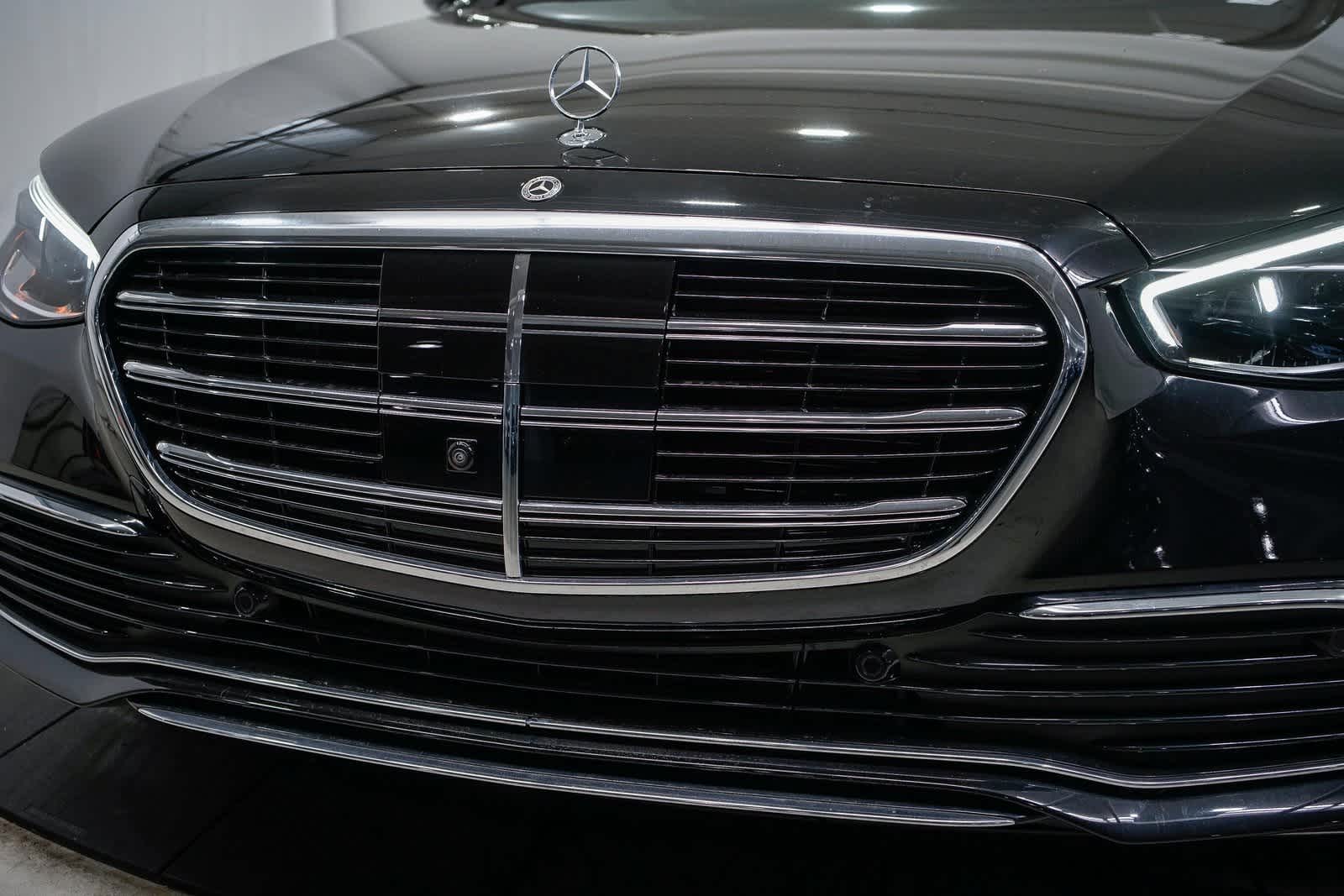 Thumbnail: 2024 Mercedes-Benz S-Class - 8