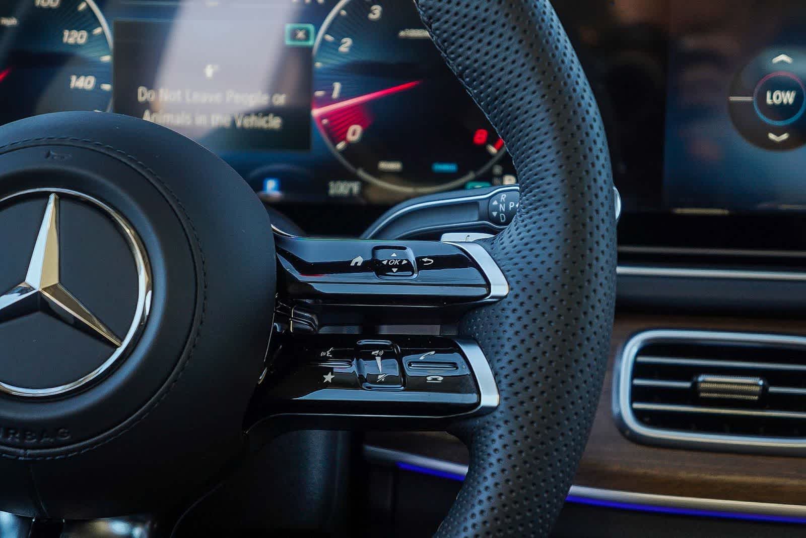 Thumbnail: 2026 Mercedes-Benz GLS - 18