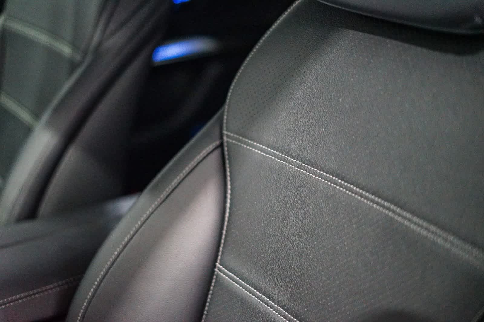 Thumbnail: 2025 Mercedes-Benz GLC - 24