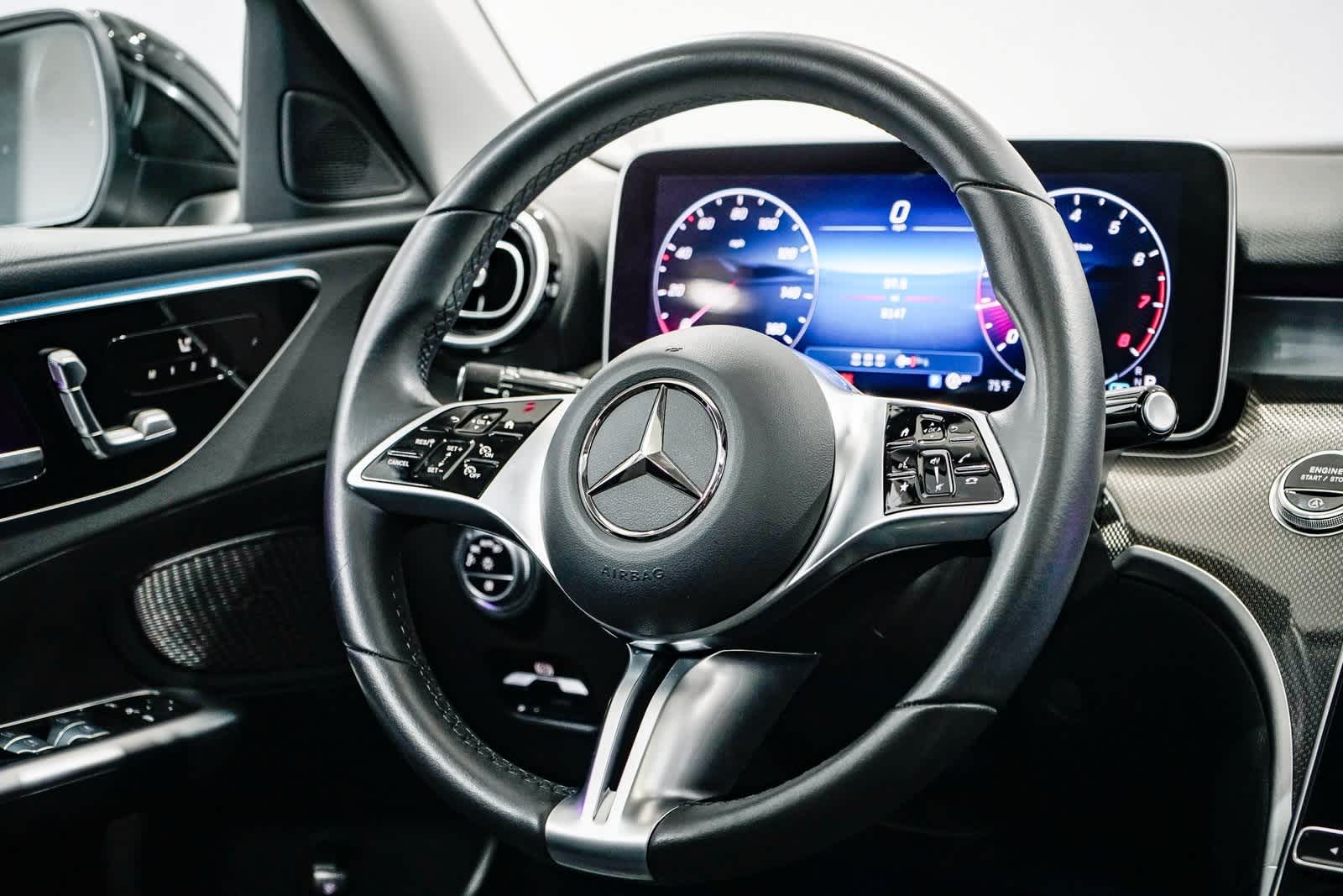 Thumbnail: 2025 Mercedes-Benz C-Class - 15