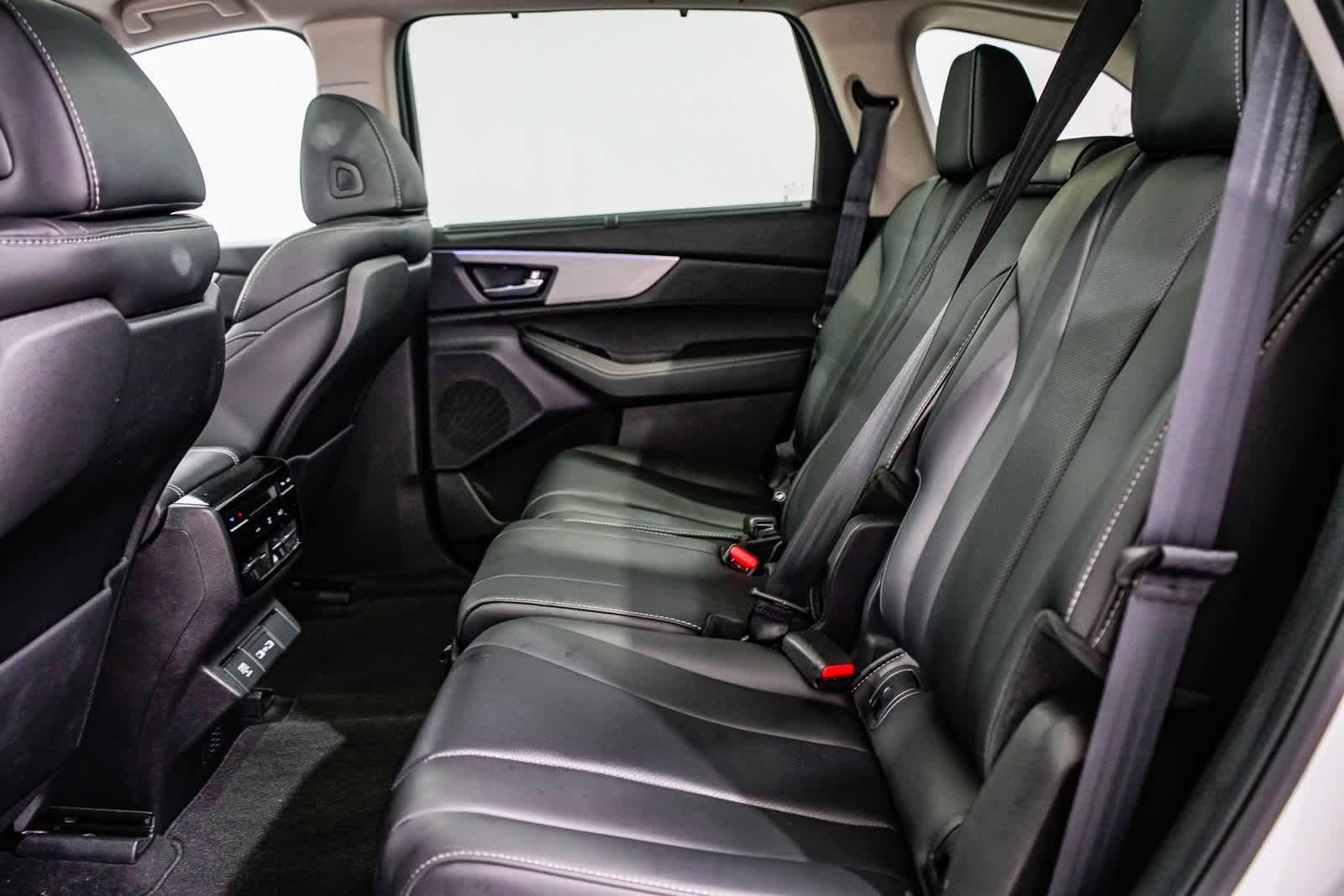 Thumbnail: 2024 Acura MDX - 17