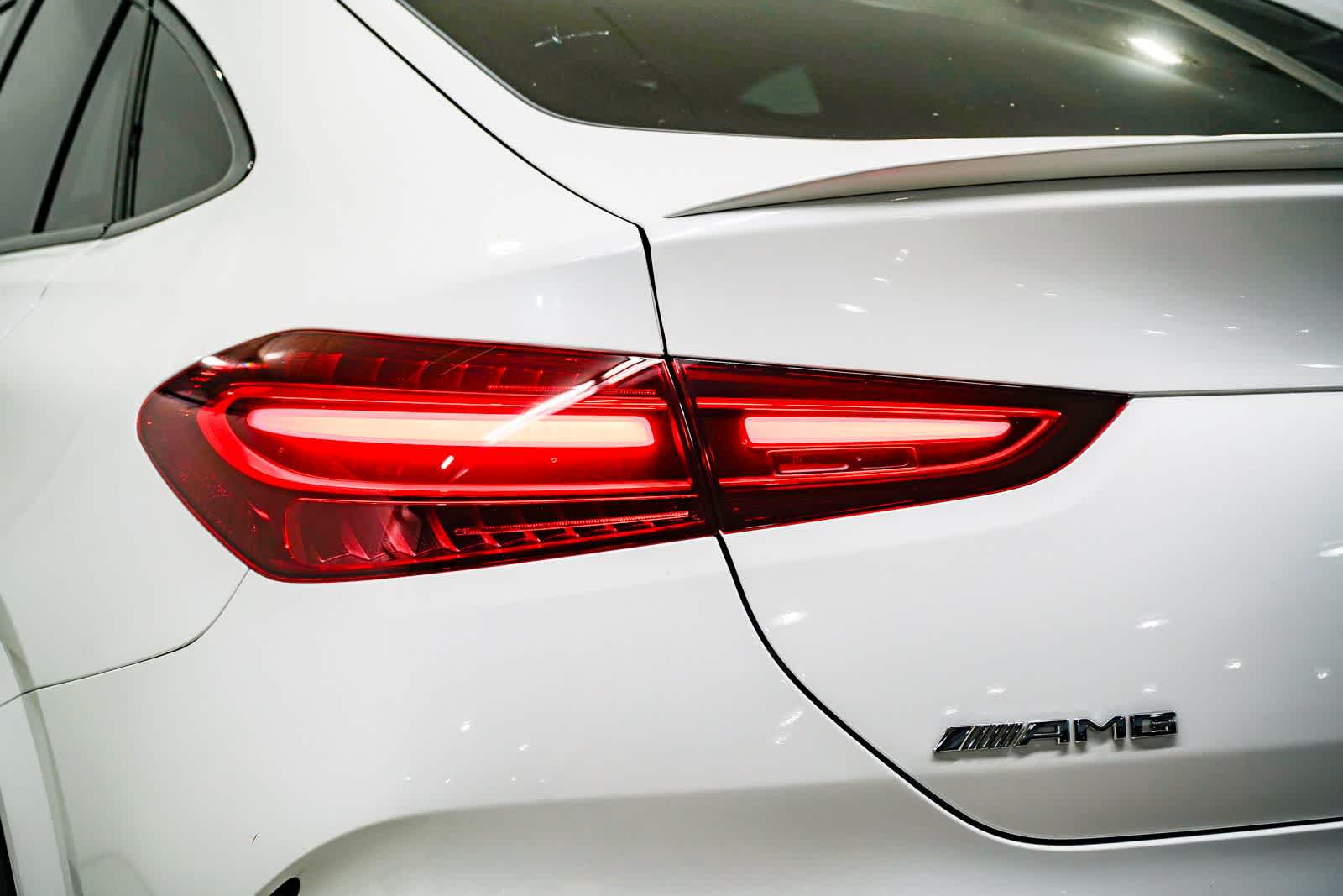 Thumbnail: 2026 Mercedes-Benz GLE - 9