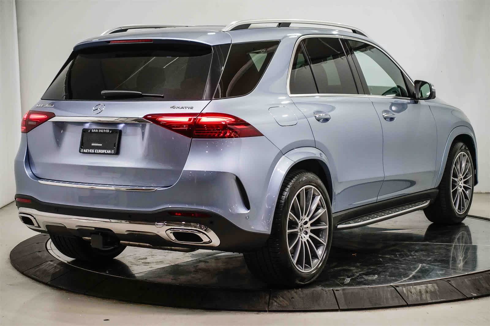 Thumbnail: 2026 Mercedes-Benz GLE - 4