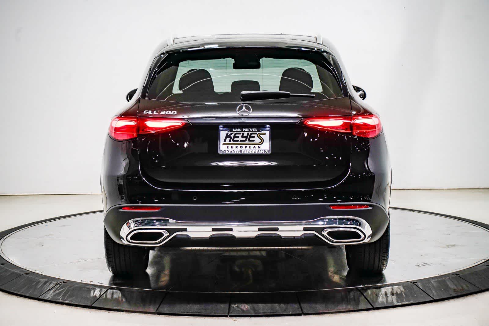 Thumbnail: 2025 Mercedes-Benz GLC - 3