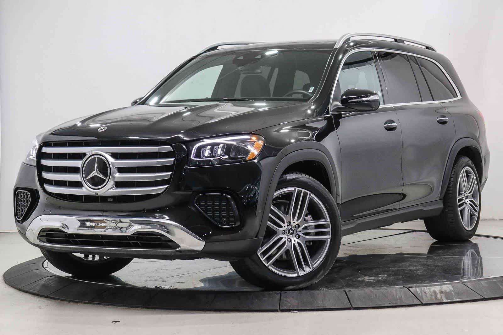 2025 Mercedes-Benz GLS Base