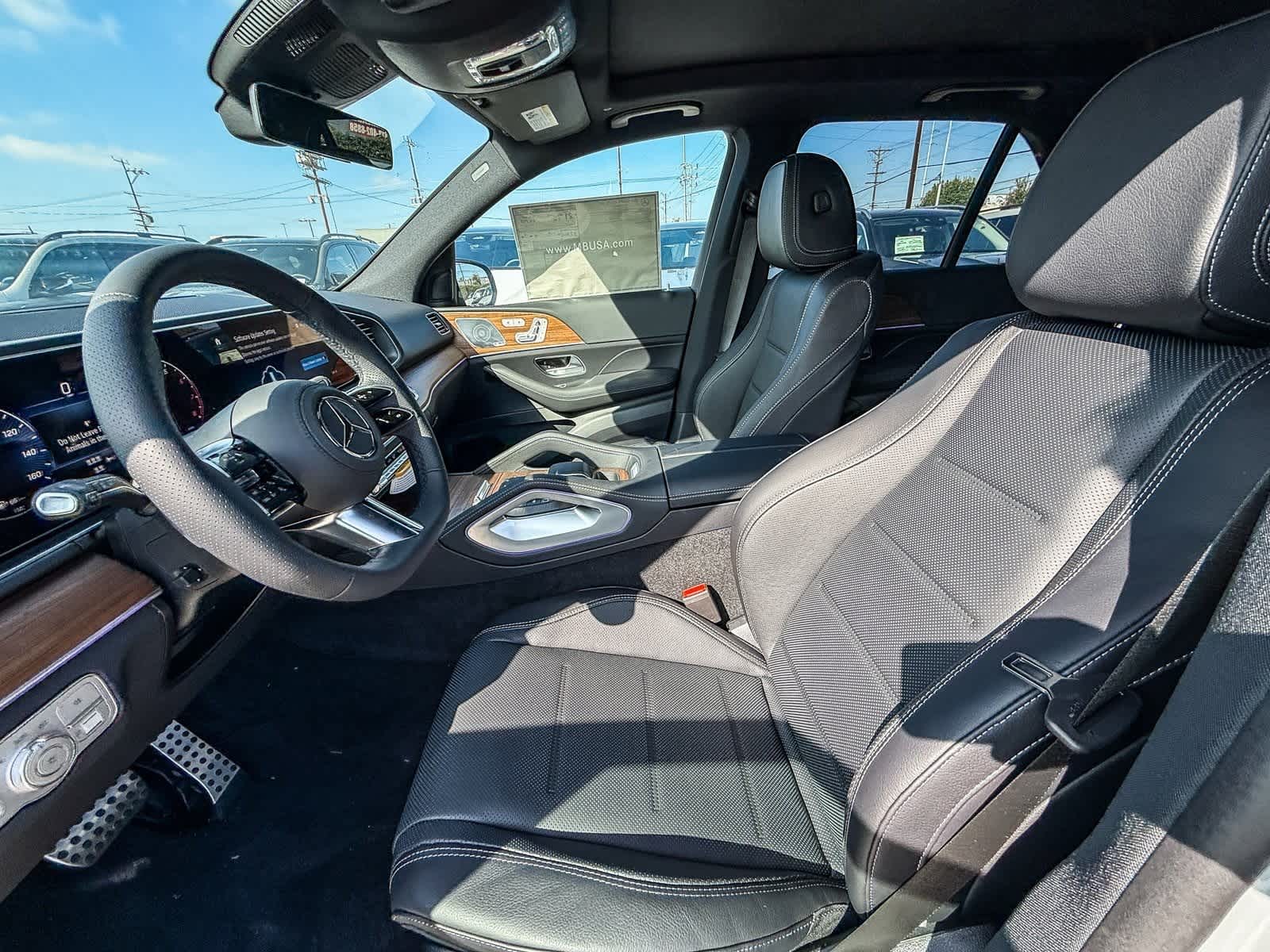 Thumbnail: 2026 Mercedes-Benz GLE - 20