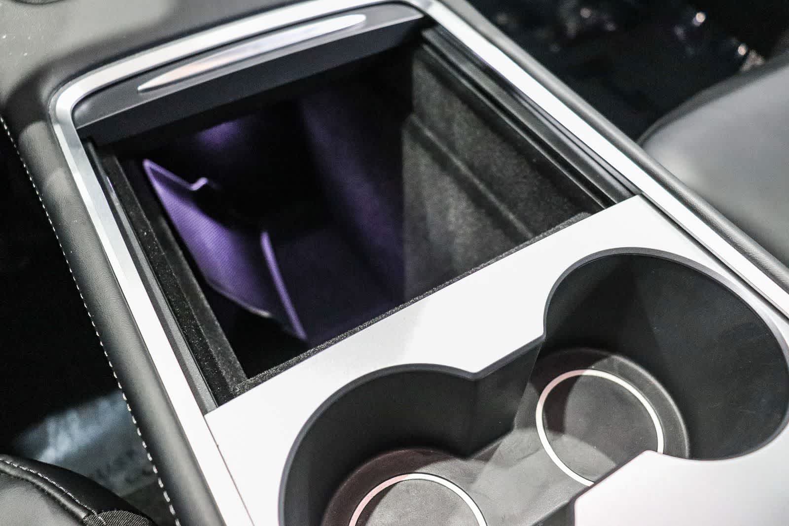 Thumbnail: 2022 Tesla Model 3 - 22