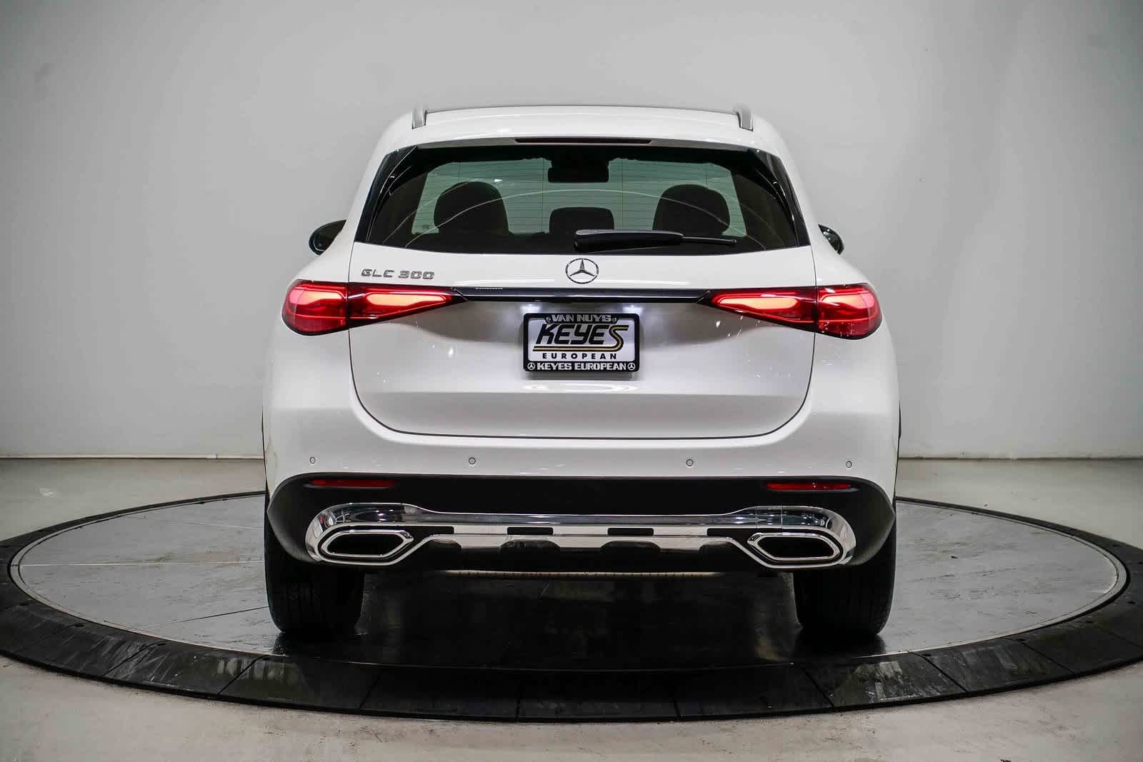 Thumbnail: 2025 Mercedes-Benz GLC - 3