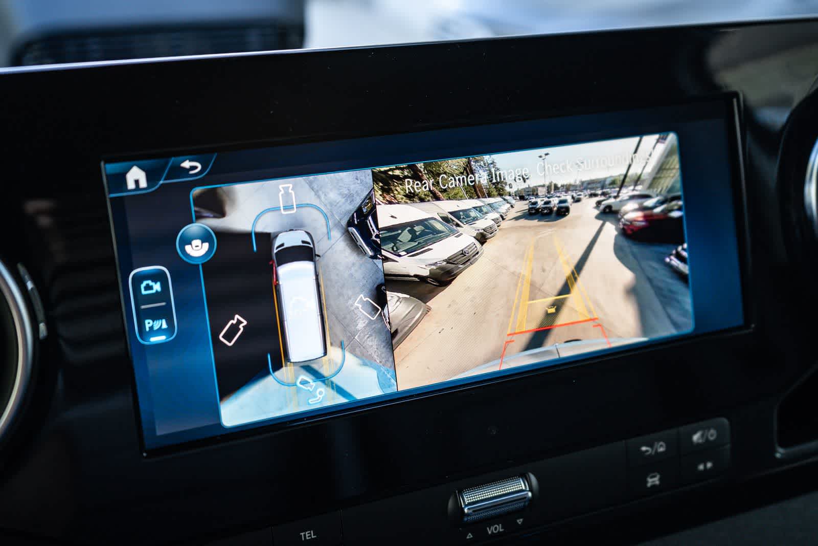 Thumbnail: 2026 Mercedes-Benz Sprinter - 26