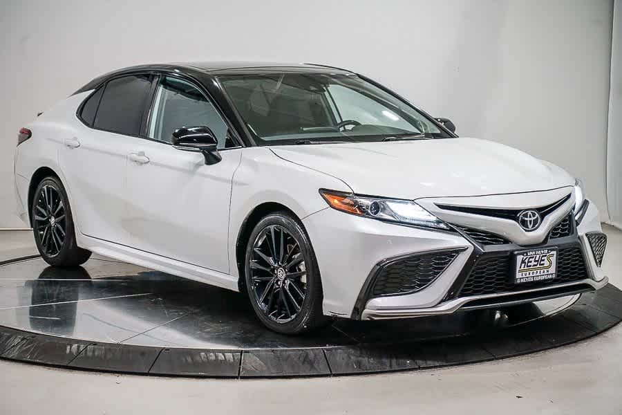 Thumbnail: 2023 Toyota Camry - 5