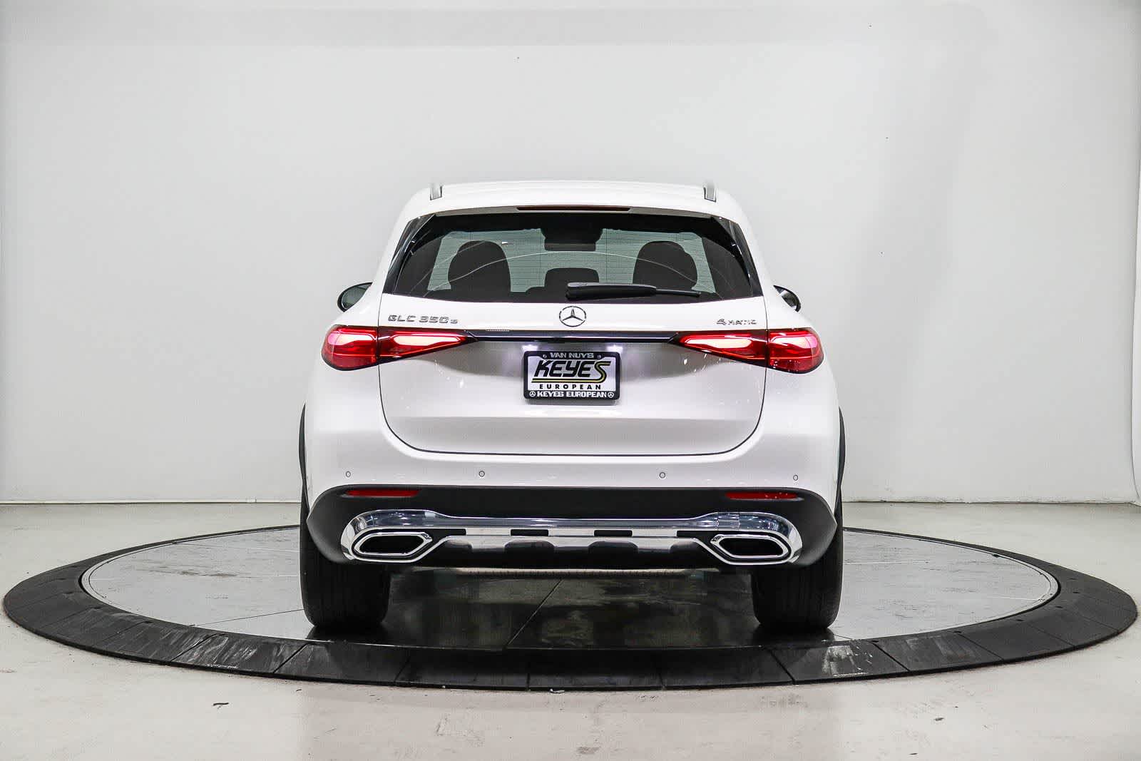 Thumbnail: 2025 Mercedes-Benz GLC - 2