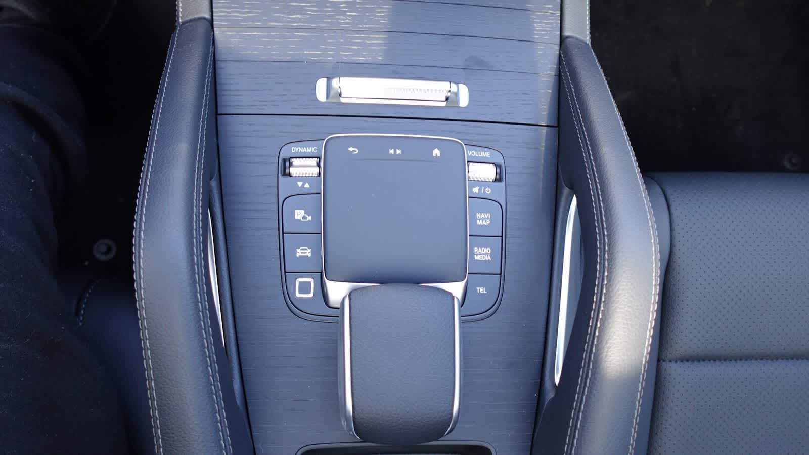 Thumbnail: 2026 Mercedes-Benz GLE - 35