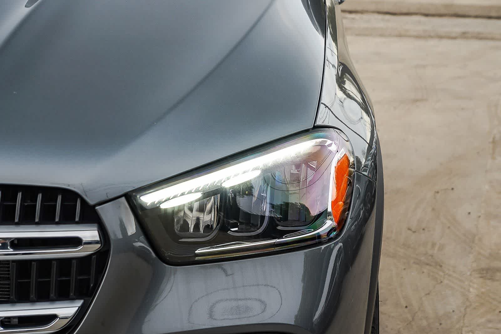 Thumbnail: 2026 Mercedes-Benz GLE - 8