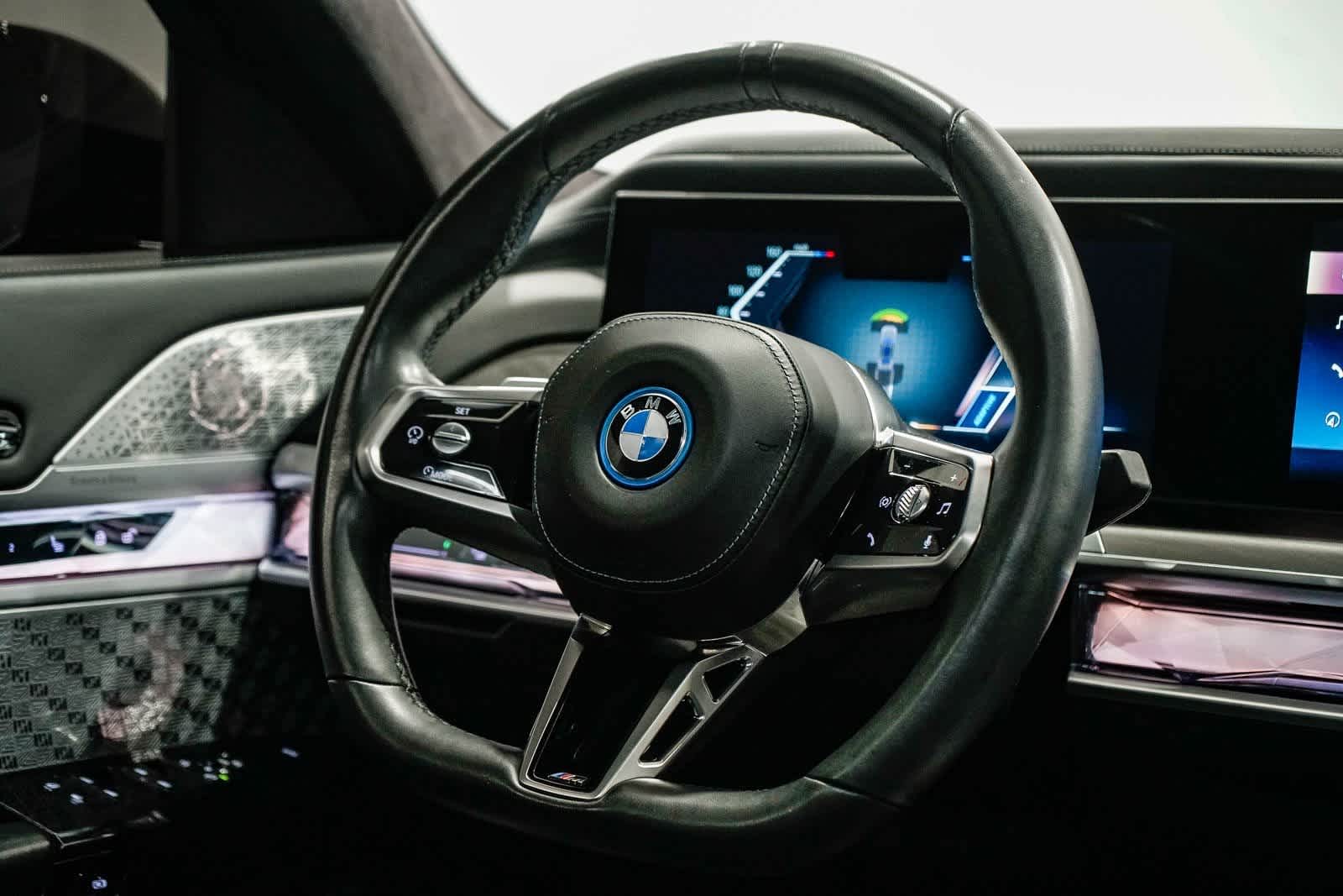 Thumbnail: 2023 BMW i7 - 15
