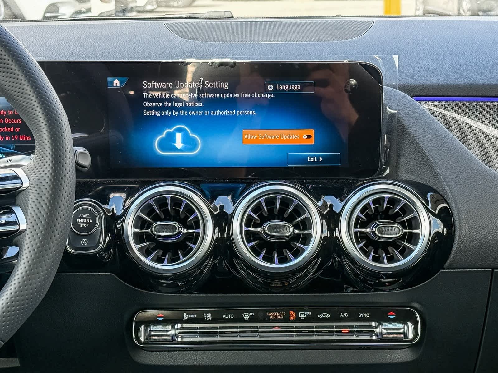 Thumbnail: 2025 Mercedes-Benz GLA - 14