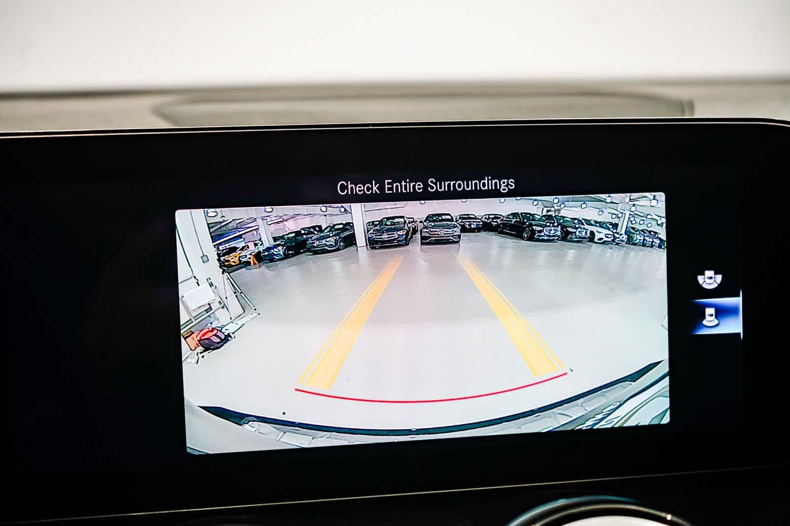 Thumbnail: 2022 Mercedes-Benz GLB - 23