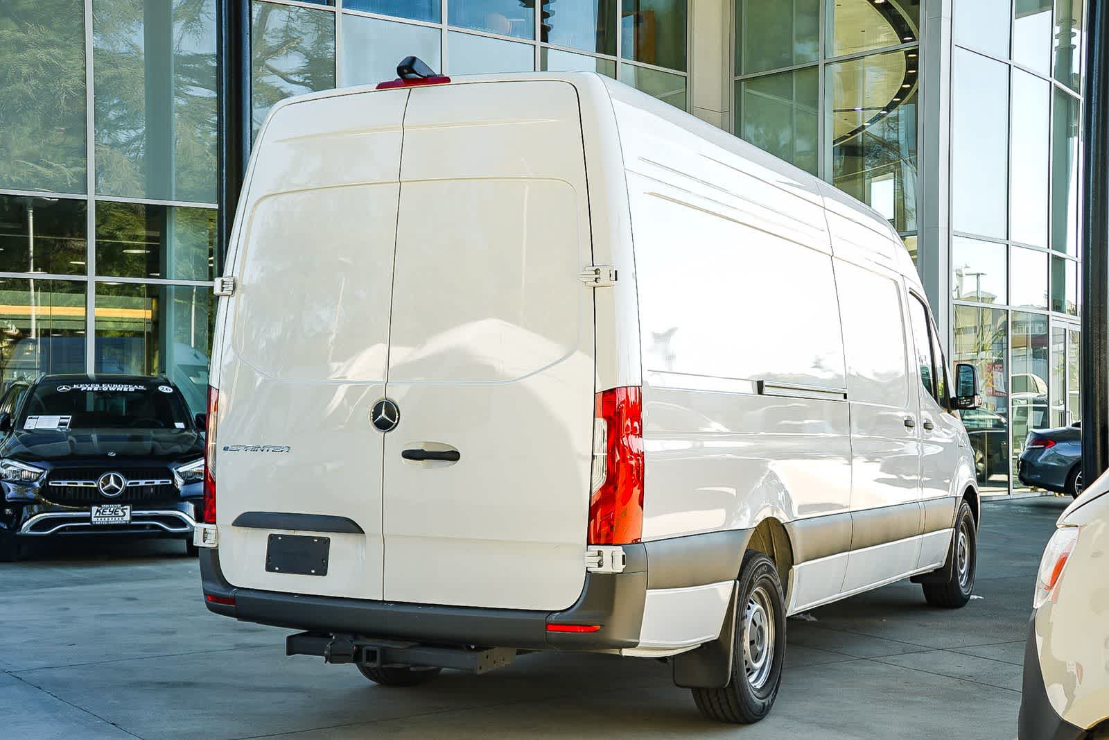 Thumbnail: 2024 Mercedes-Benz eSprinter - 4