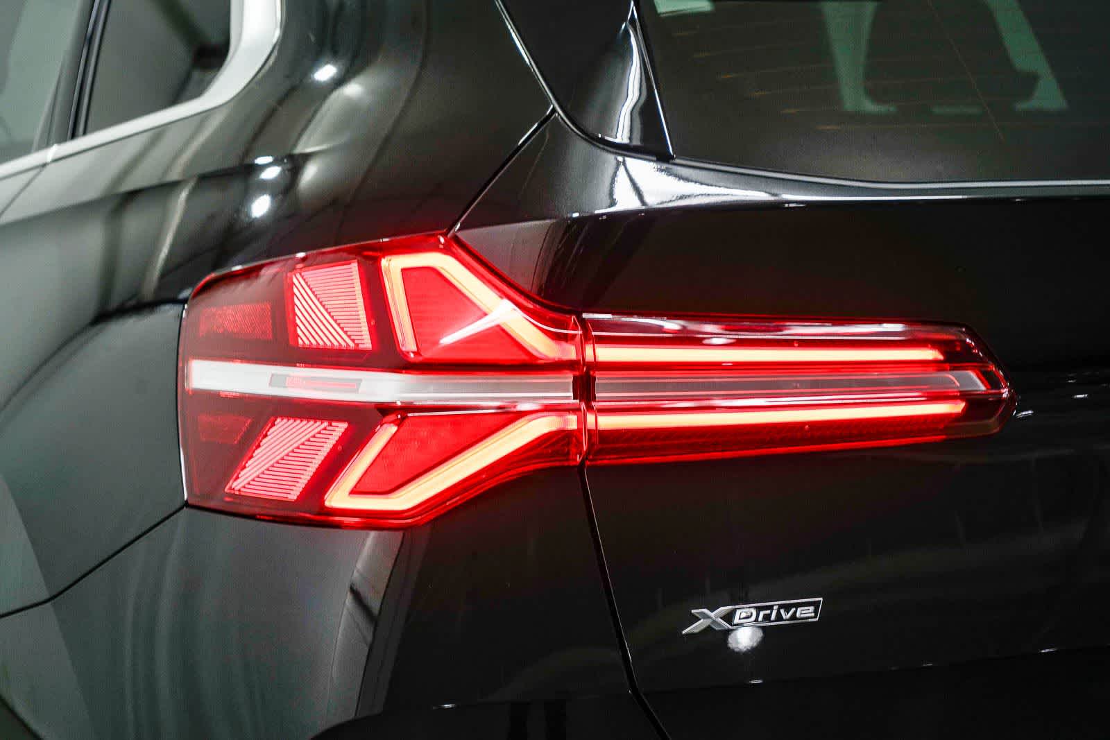 Thumbnail: 2025 BMW X3 - 8