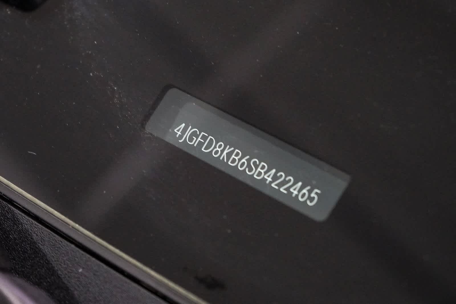 Thumbnail: 2025 Mercedes-Benz GLE - 29