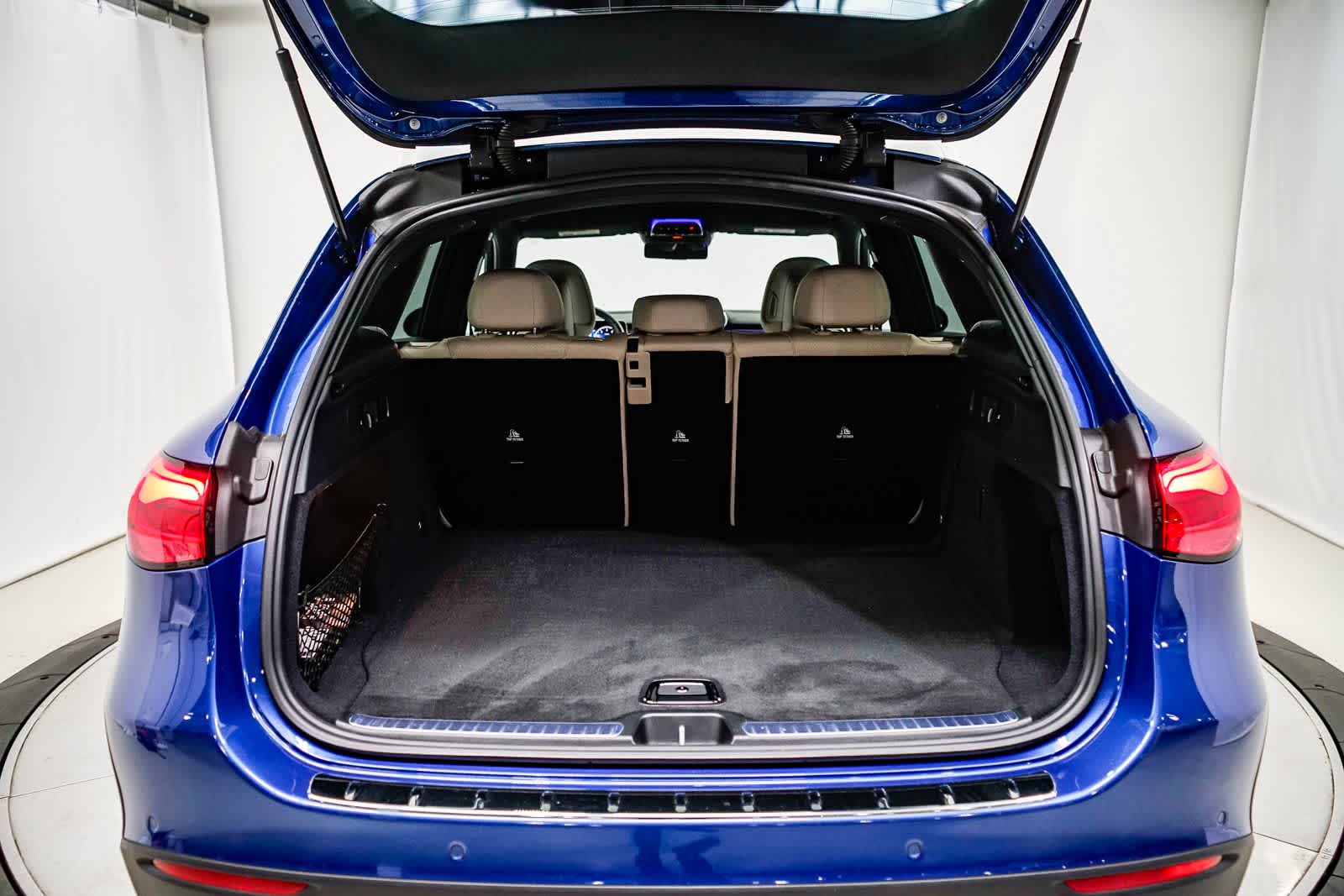 Thumbnail: 2026 Mercedes-Benz GLC - 25