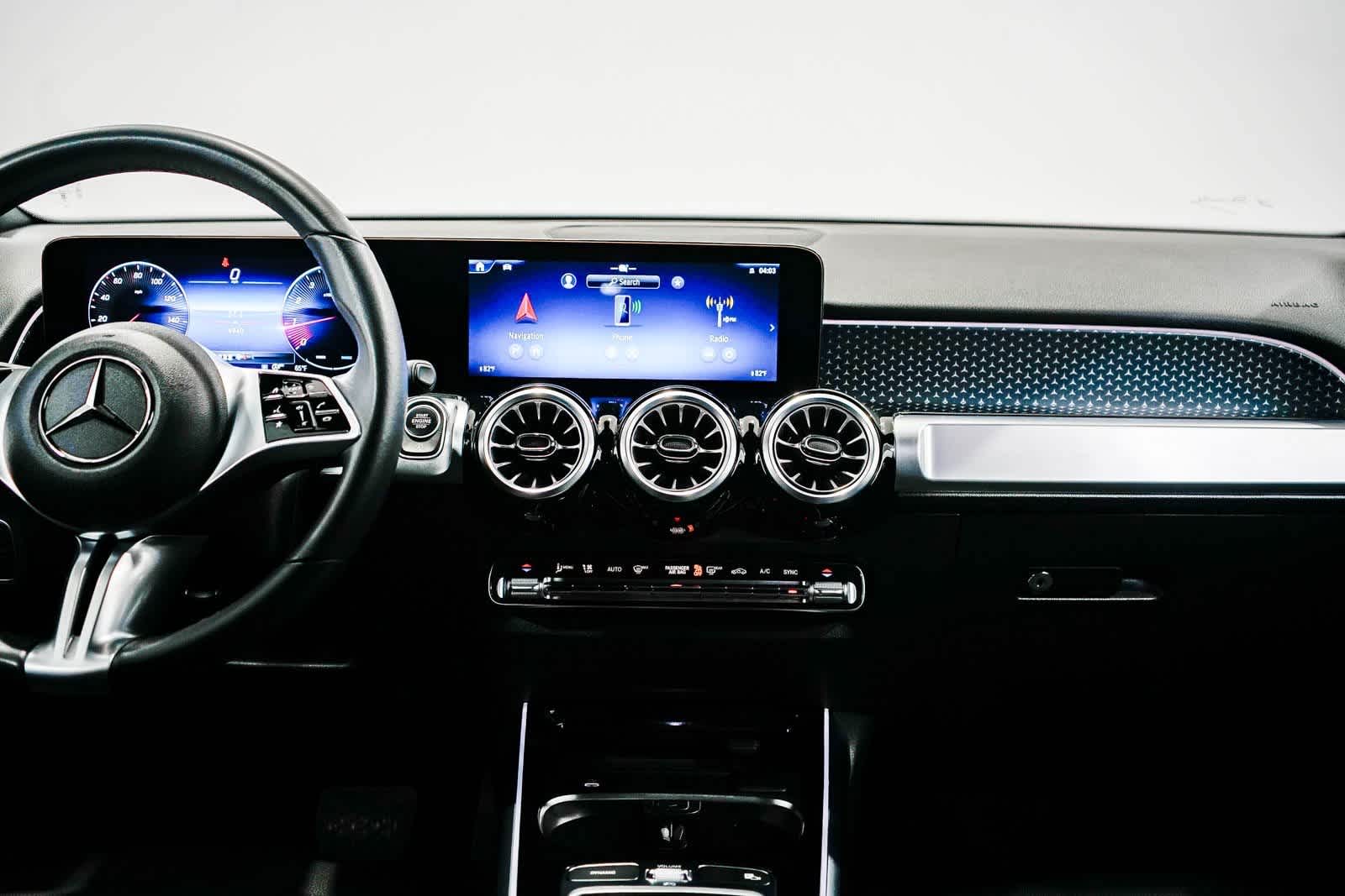 Thumbnail: 2025 Mercedes-Benz GLB - 12