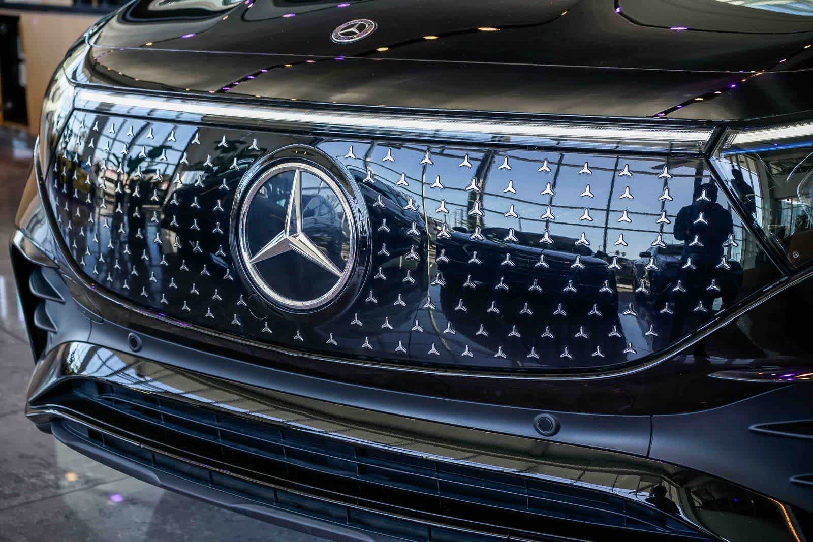 Thumbnail: 2024 Mercedes-Benz EQB - 8