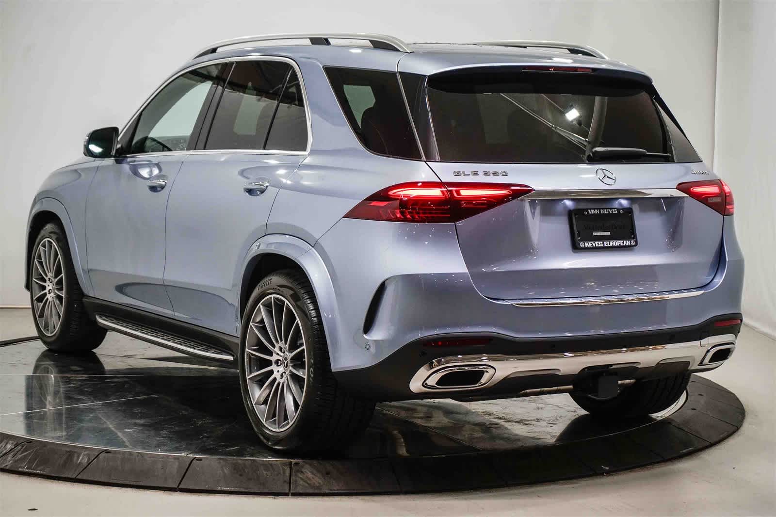 Thumbnail: 2026 Mercedes-Benz GLE - 2