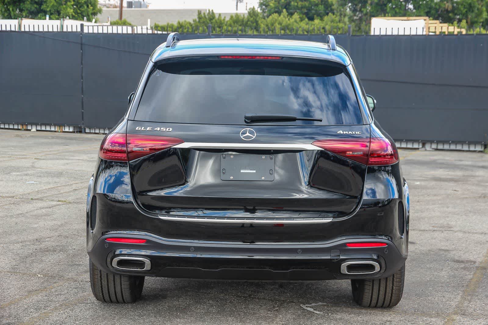 Thumbnail: 2026 Mercedes-Benz GLE - 5