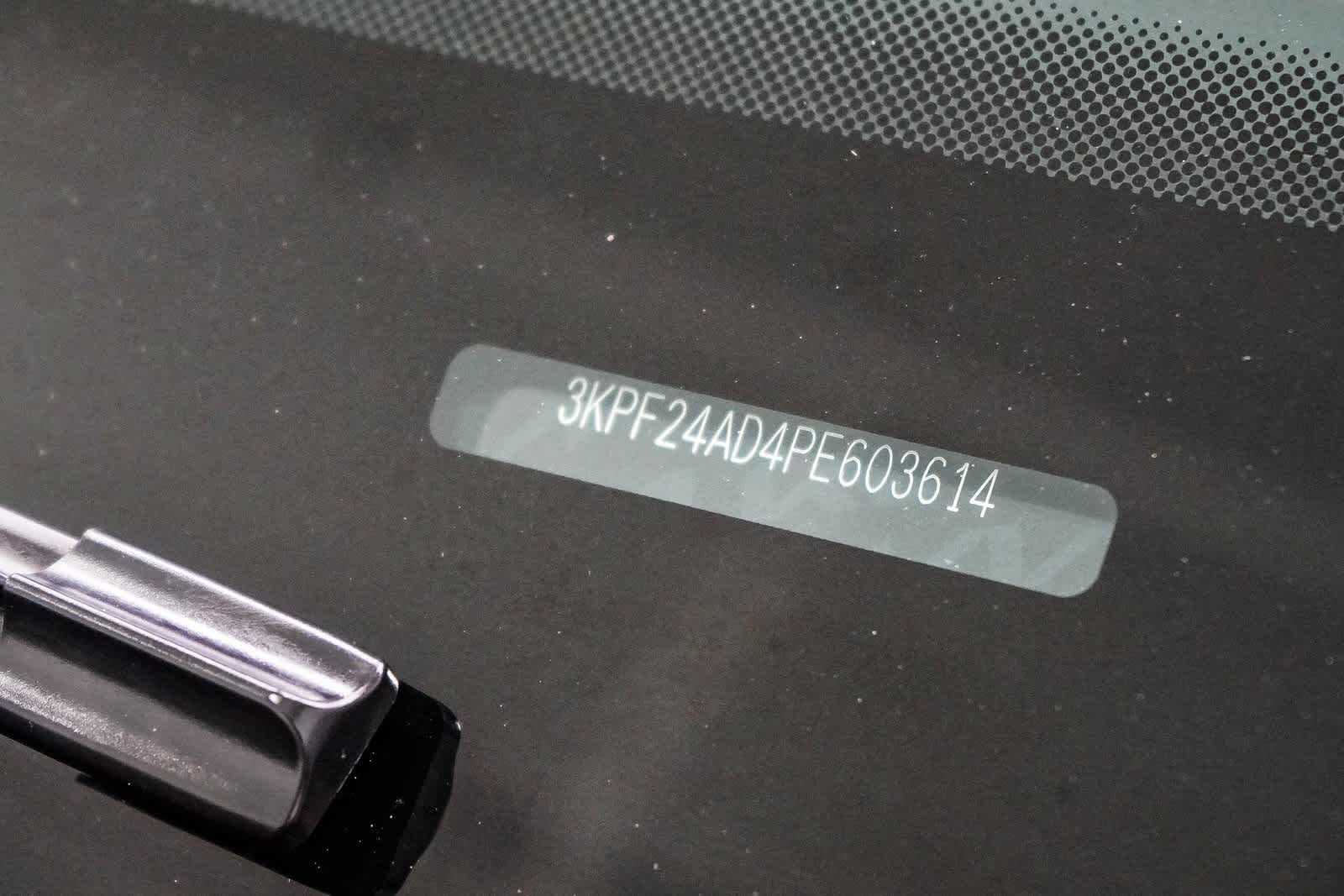 Thumbnail: 2023 Kia Forte - 27