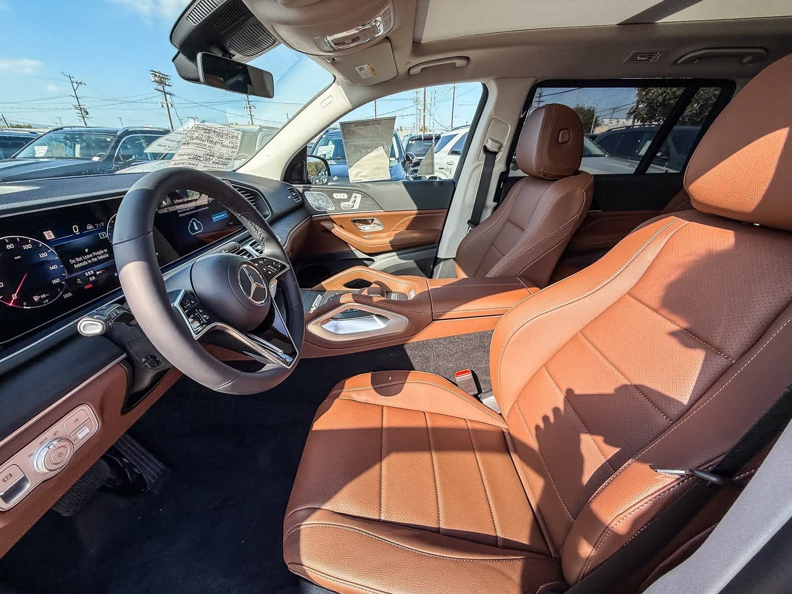 Thumbnail: 2026 Mercedes-Benz GLS - 20