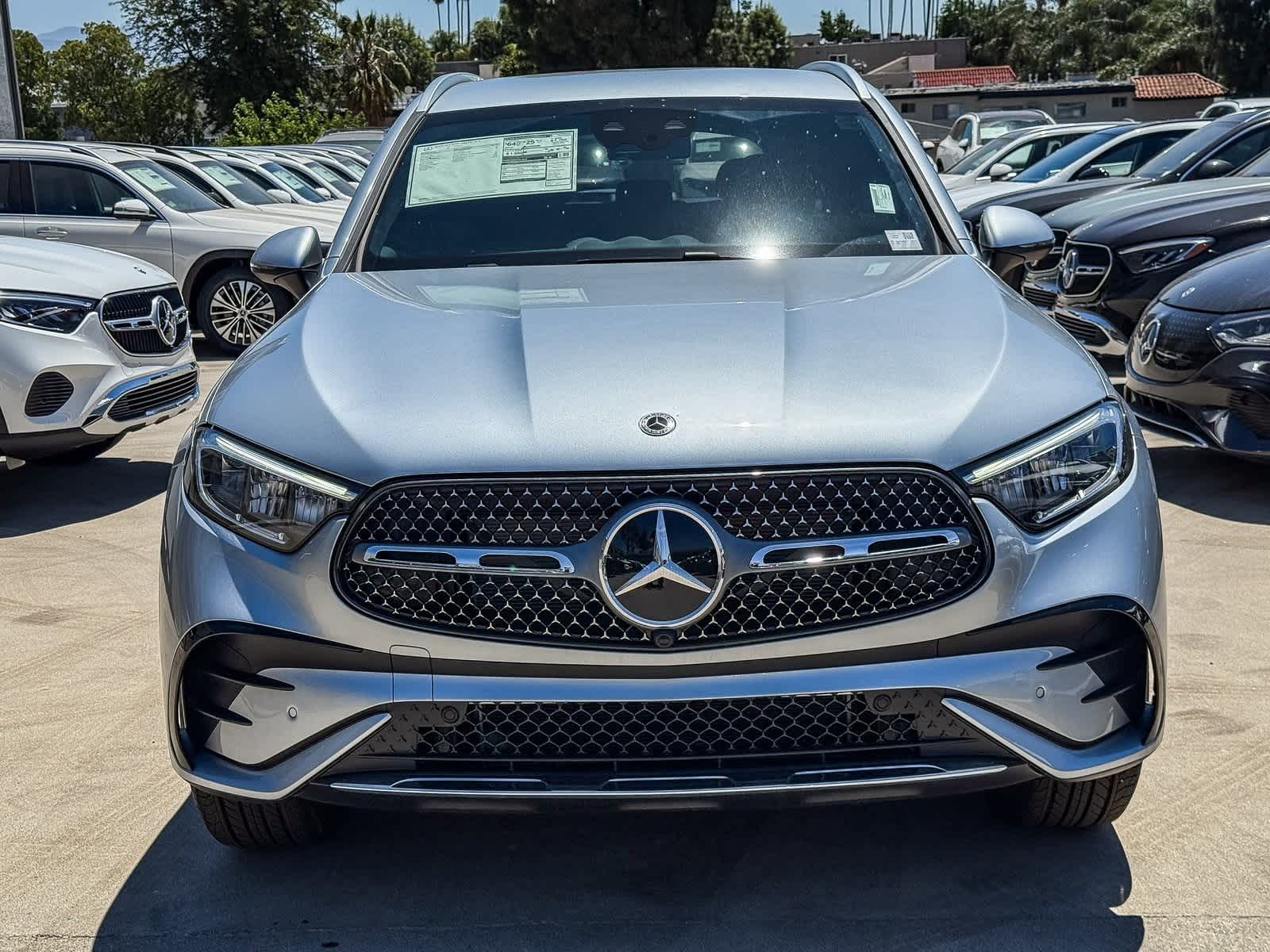 Thumbnail: 2025 Mercedes-Benz GLC - 2