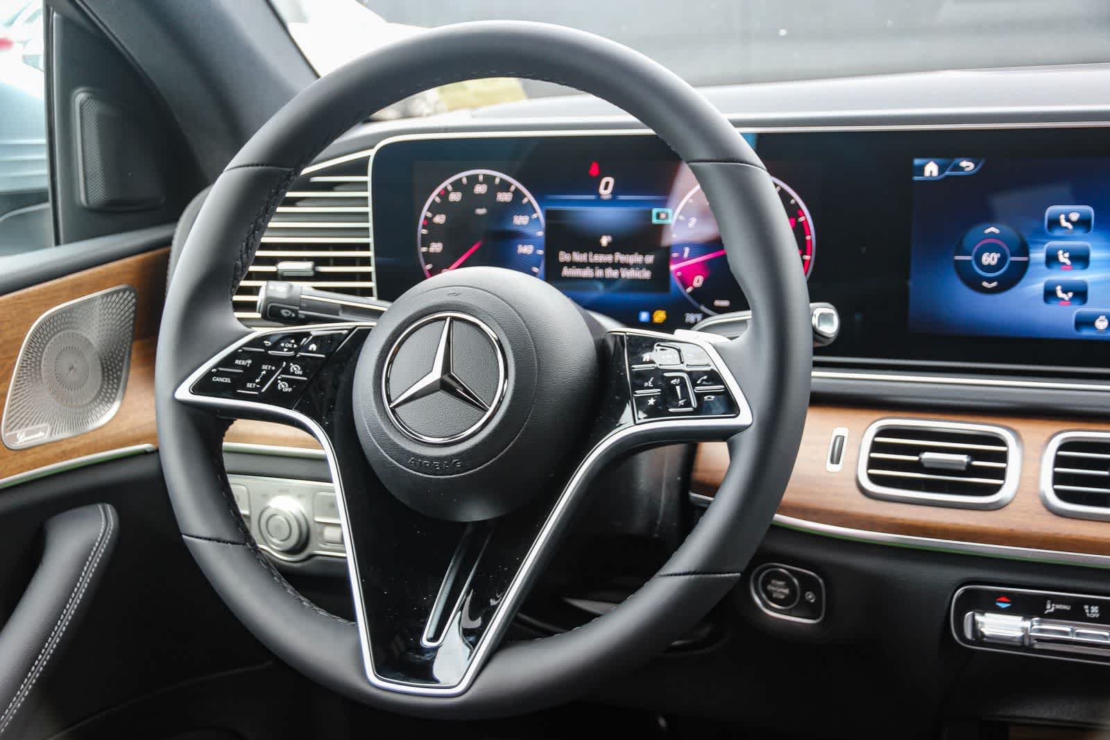 Thumbnail: 2026 Mercedes-Benz GLE - 16